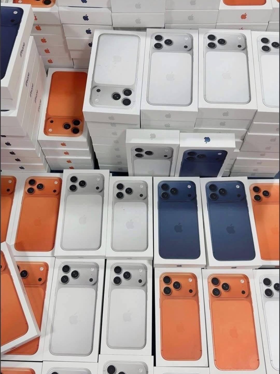 www.wholesaletechz.com nowe telefony Apple iPhone i Samsung, drony, karty graficzne, Sony PS5