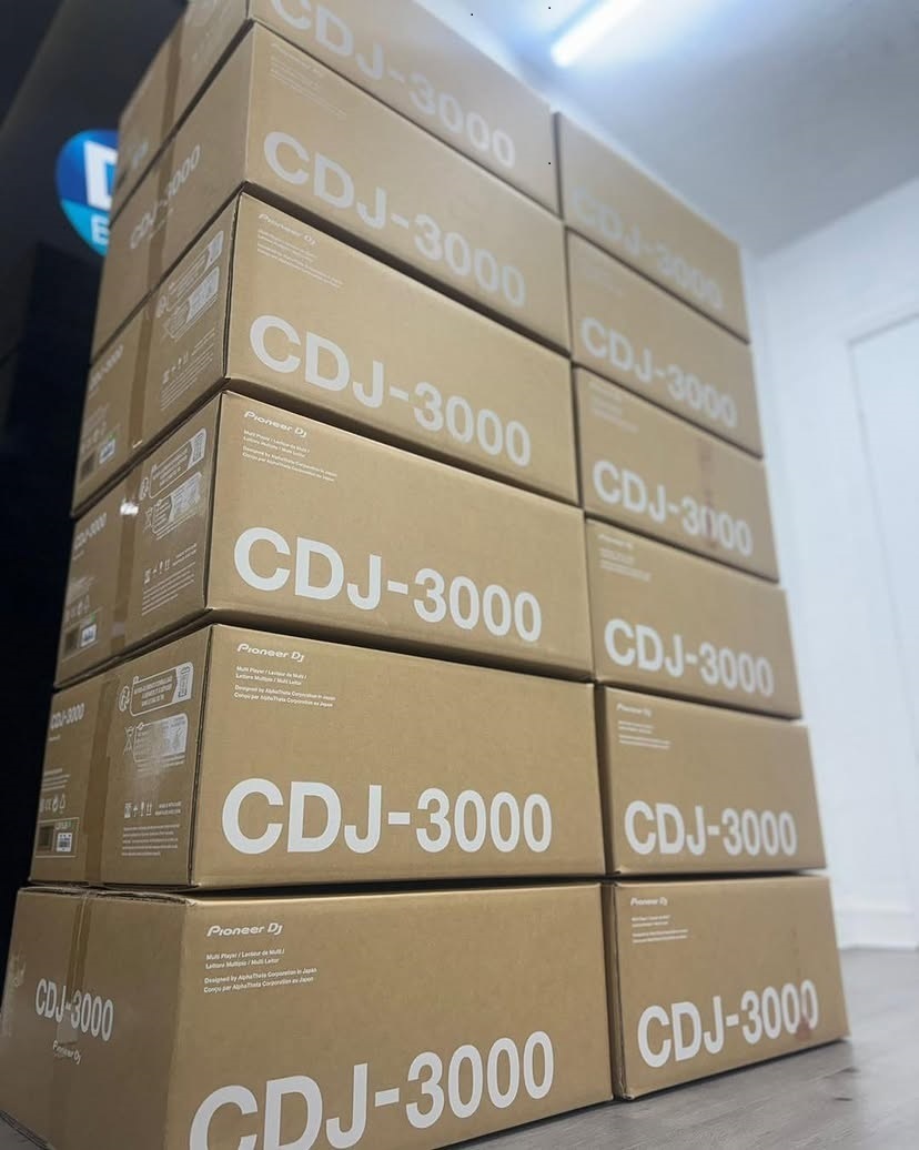 WWW.BULKINZ.COM Nowy, Pioneer DJ CDJ-3000, AlphaTheta CDJ-3000X, Technics SL-1210MK7, Denon DJ PRIME 4+, Rane FOUR, Allen & Heath Xone:96, Xone:92, Pioneer DJM-S7, 