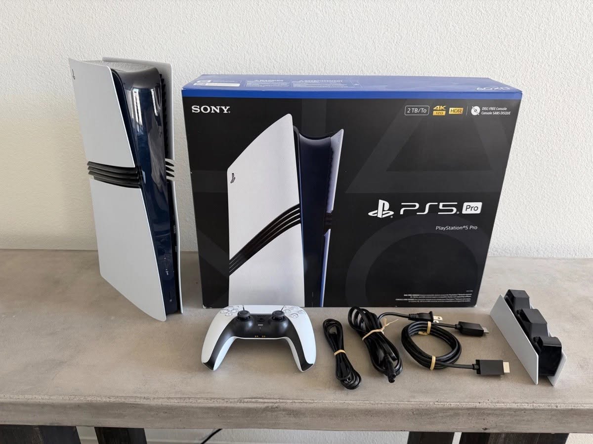 Konsole do gier Sony PlayStation PS5 Pro 2TB, Sony PlayStation PS5 Slim Konsole do gier , Nintendo Switch 2 oraz Microsoft Xbox Series X 2TB Konsole do gier ,  Apple iPhone 17 Pro Max, iPhone 17 Pro